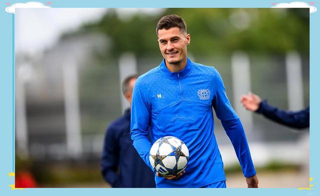 勒沃库森迎欧冠关键赛；赛前临场应变；更衣室稳定；团队化学反应显著的简单介绍