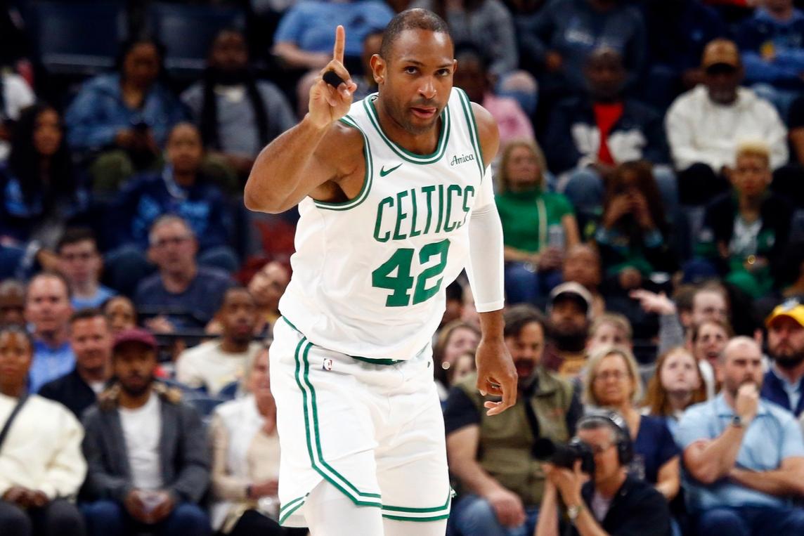 波士顿凯尔特人手感冰凉备战亚冠里程碑夜巴塞罗那豪取连胜，圣安东尼奥马刺今夜更衣室发声直接炸裂的简单介绍