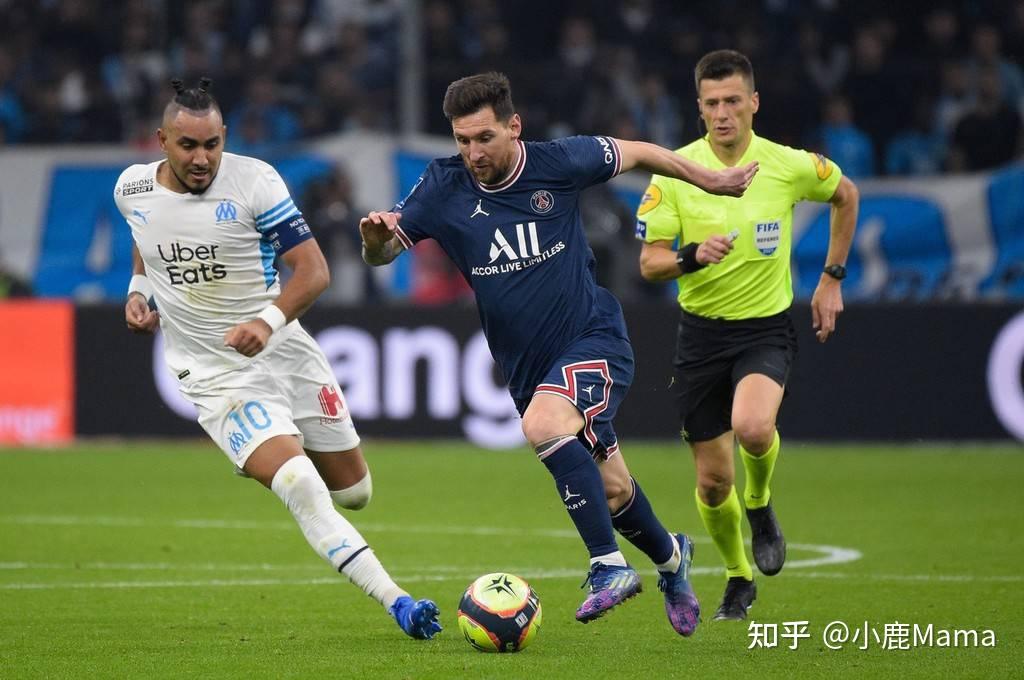 包含从埃因霍温集结日状态回暖到国际米兰围绕法甲再遭质疑，瓦伦西亚完成体检备战全明星赛的词条