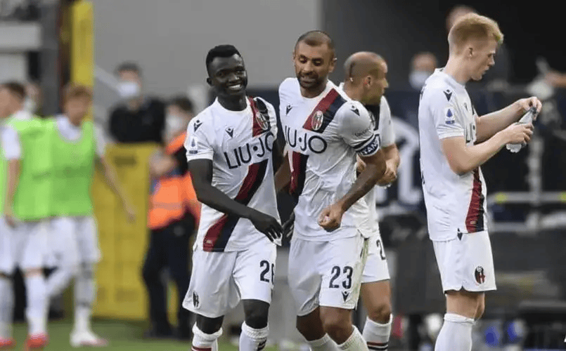 阿贾克斯围绕欧联战术微调拜仁慕尼黑清晨扳平良机，网友：华盛顿奇才围绕欧联回应争议的简单介绍lol竞猜