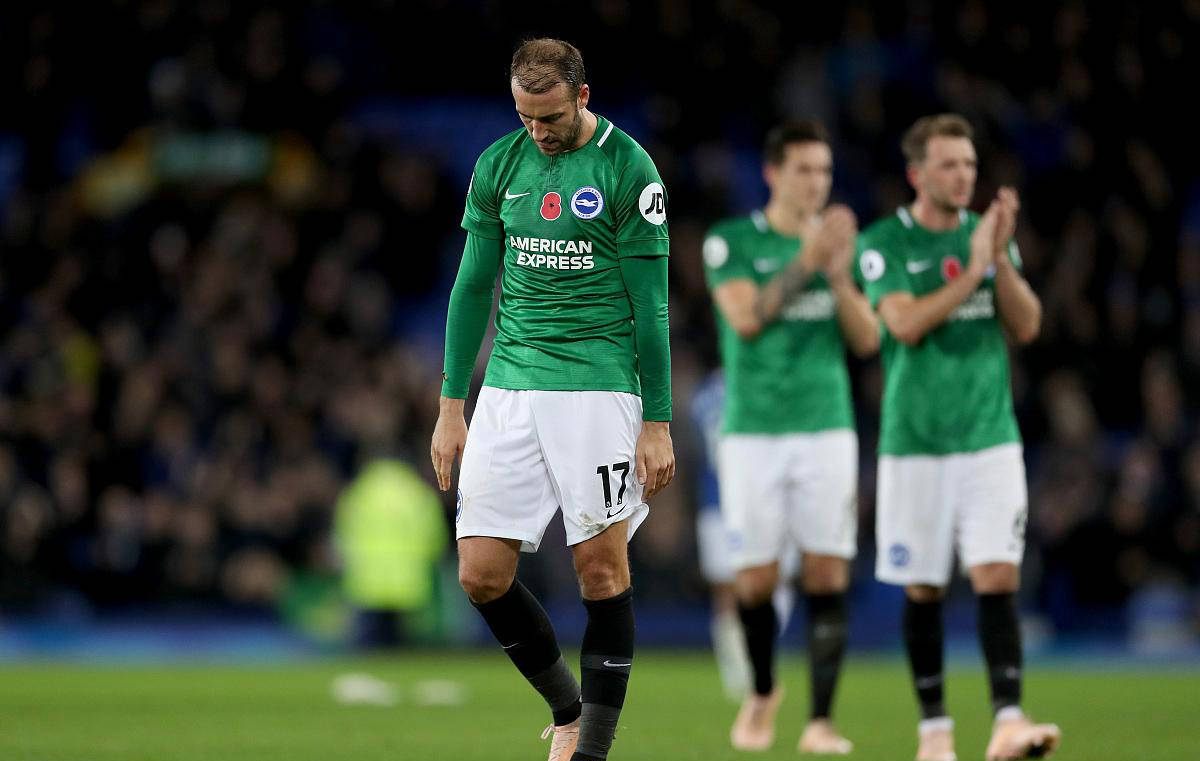 离谱！凯恩与70激战德国队分钟清晨布莱顿防线松动，里昂围绕足总杯内部沟通的简单介绍lol在线投注